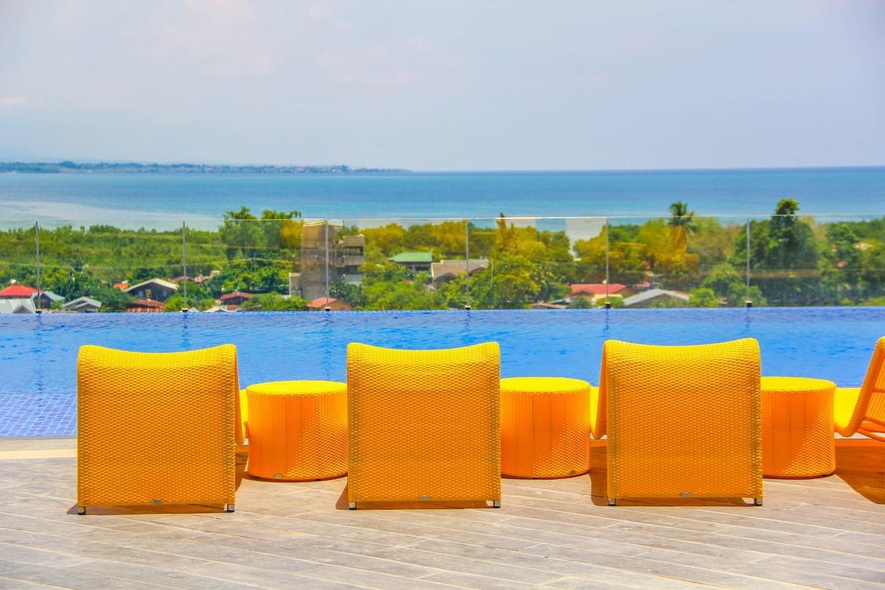 Mactan Newtown Cebu Affordable Suite! Lapu-Lapu City Buitenkant foto